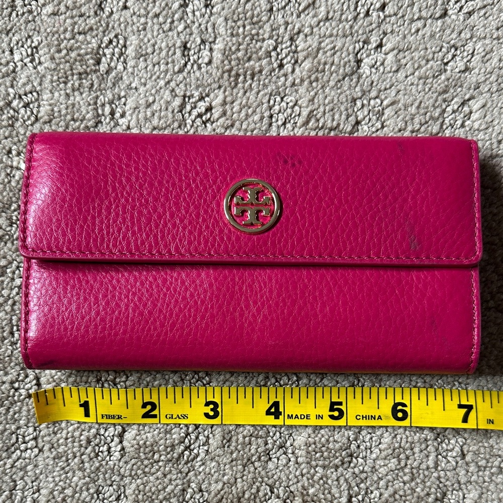 Tory Burch Fuchsia Leather jewelry  Holder